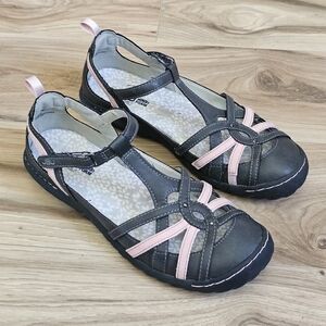JBU Black and Pink Flats with Cushioned Comfort Womens Size 8.5